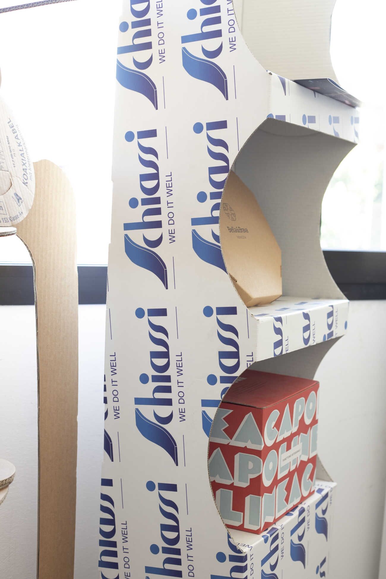 Espositore in cartone | Schiassi espositore in cartone